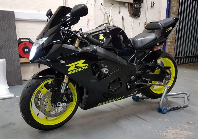 Suzuki GSXR 600 k5