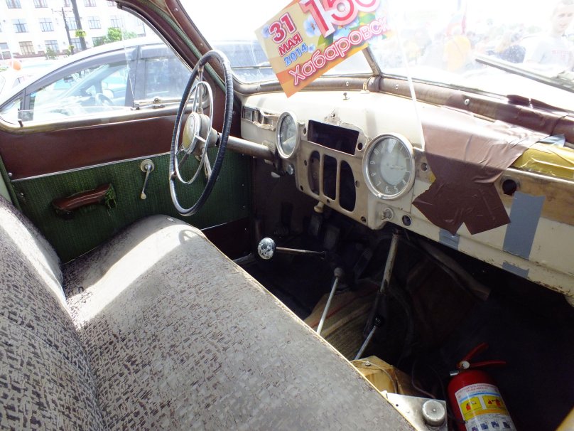 ГАЗ-М-72 салон