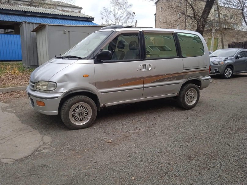 Ниссан Серена Рестайлинг