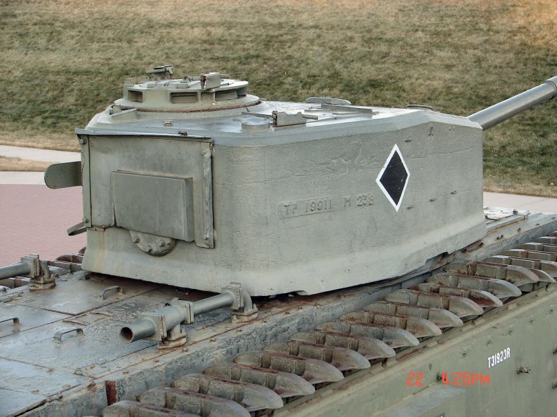 Черчилль крокодил танк