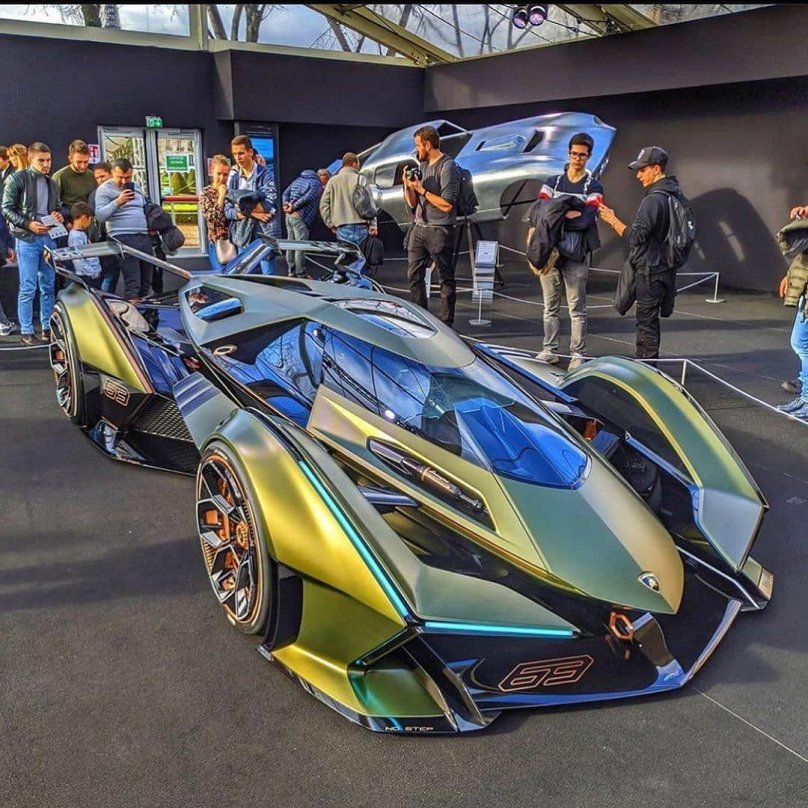 Ламборгини v12