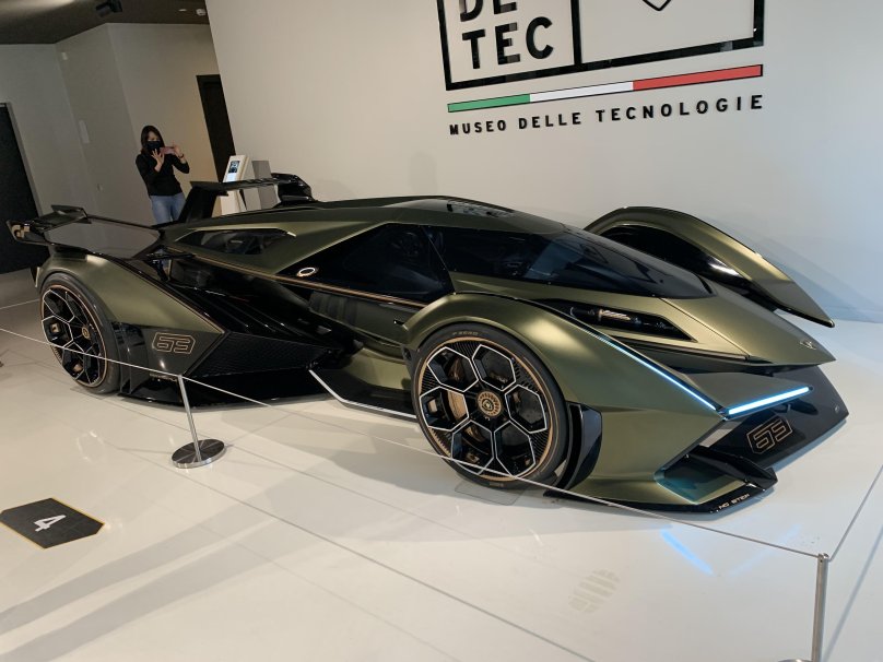 Lamborghini Lambo v12 Vision gt