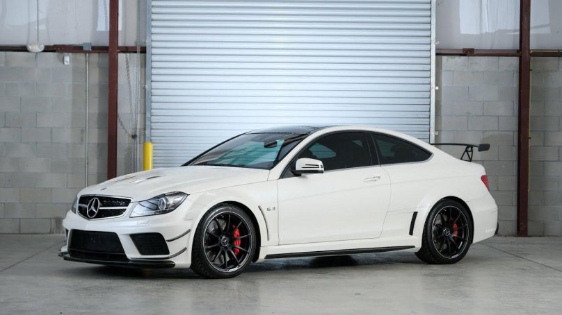 Mercedes Benz c63 AMG Coupe Black Series