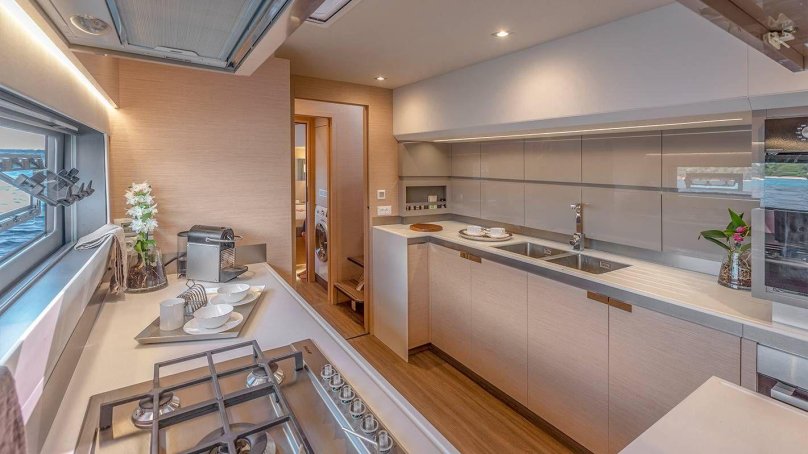 Fountaine Pajot Samana 59