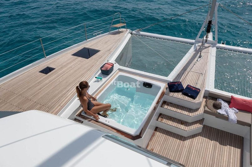 Fountaine Pajot Samana 59