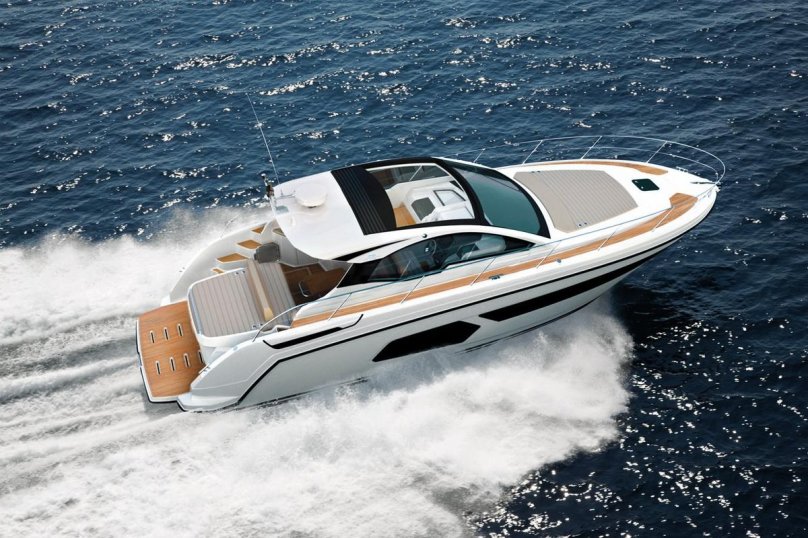 Azimut Atlantis 43