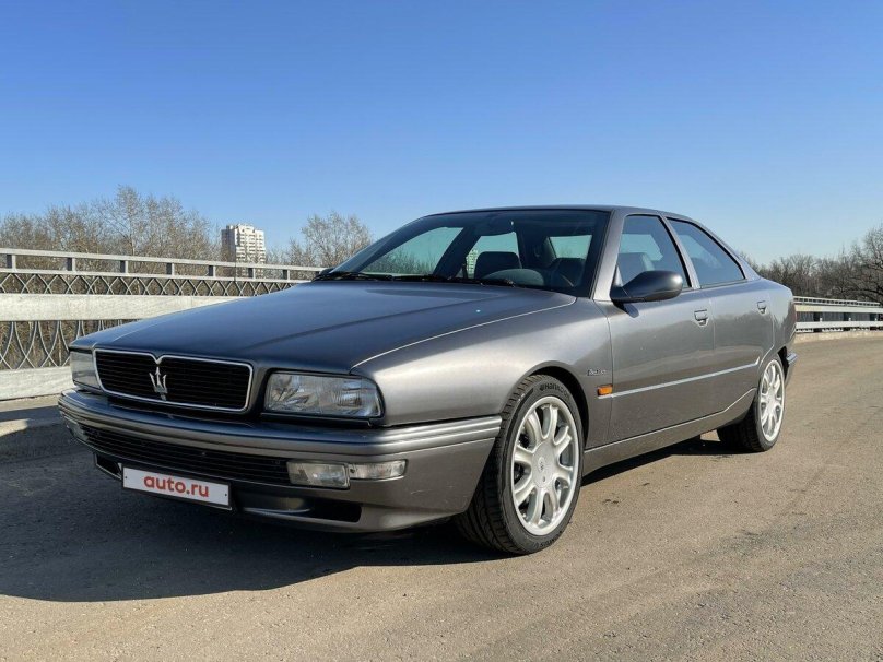 Мазерати 2000