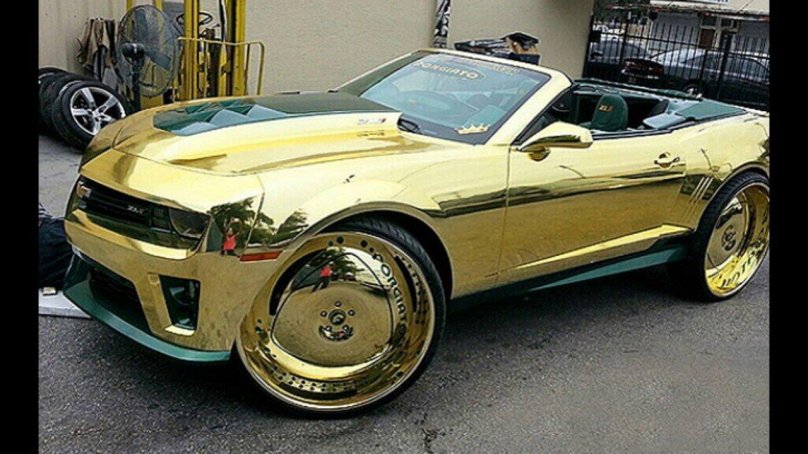 Золотой Камаро