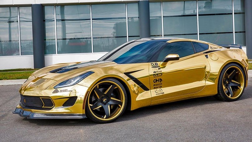 Chevrolet Corvette c7 Gold