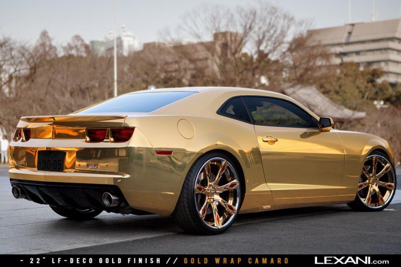 Шевроле Камаро Золотая