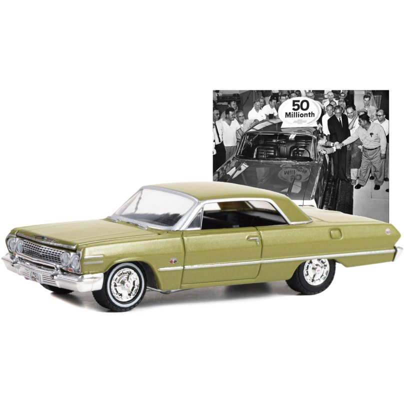 Шевроле золотистая