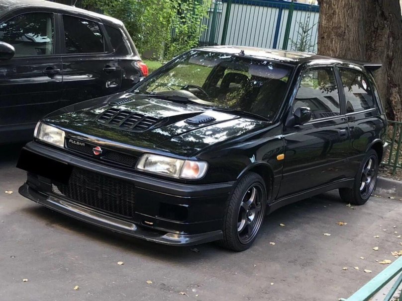 Nissan Sunny GTI-R