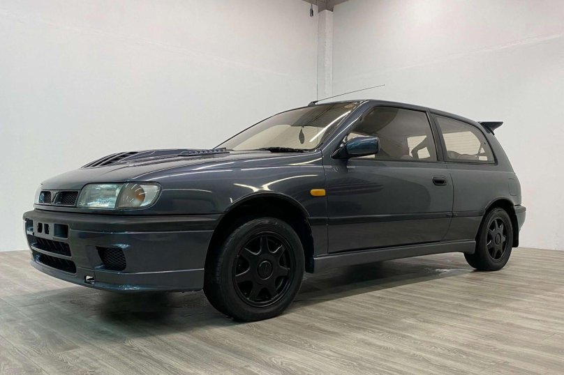 Ниссан Пульсар 1991