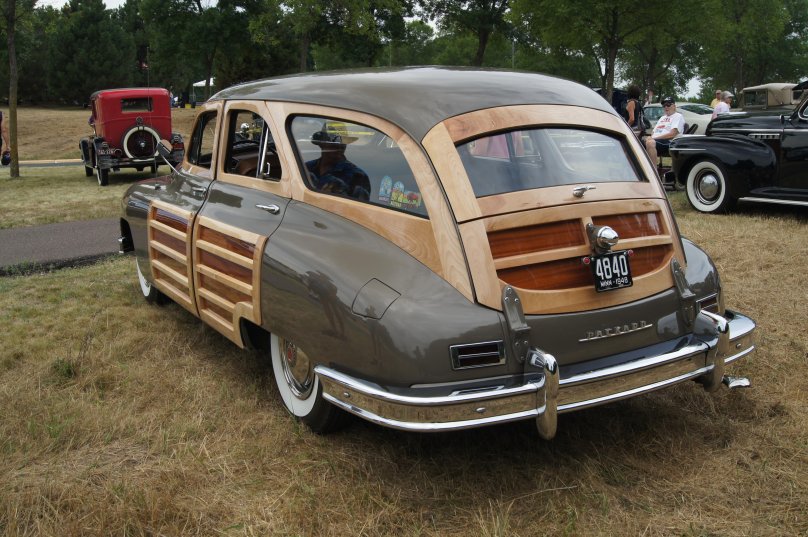 Packard 1948 Henney Ambulance