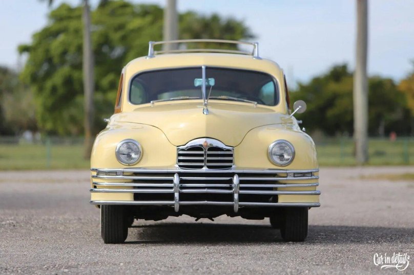 1948 Packard eight Station sedan