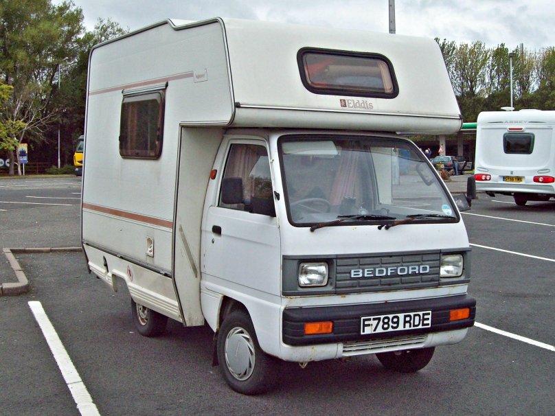Suzuki carry Bedford Rascal