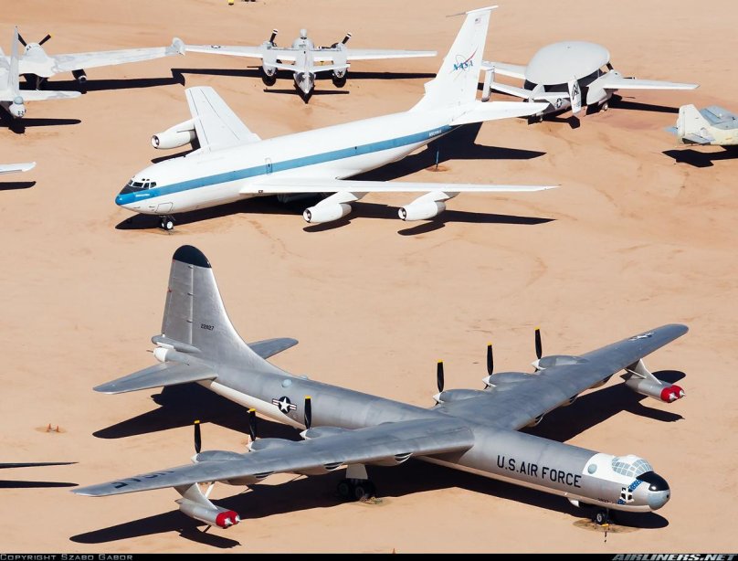 Б-36 бомбардировщик