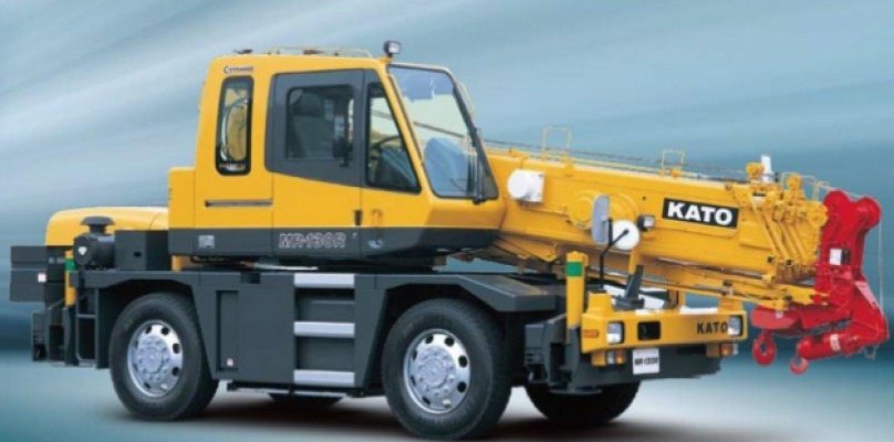 Кран Kato 10 тонн