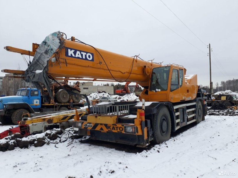 Кран Kato SR-700ls