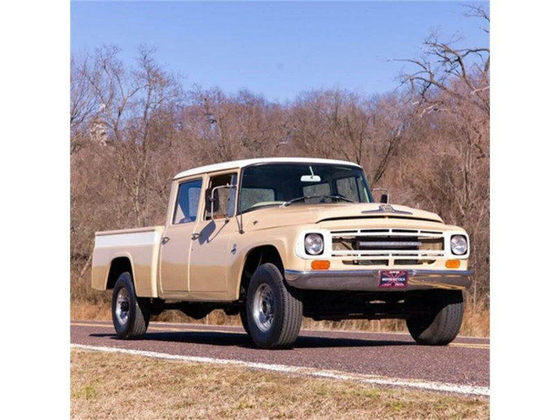 International Harvester Travelall 1968