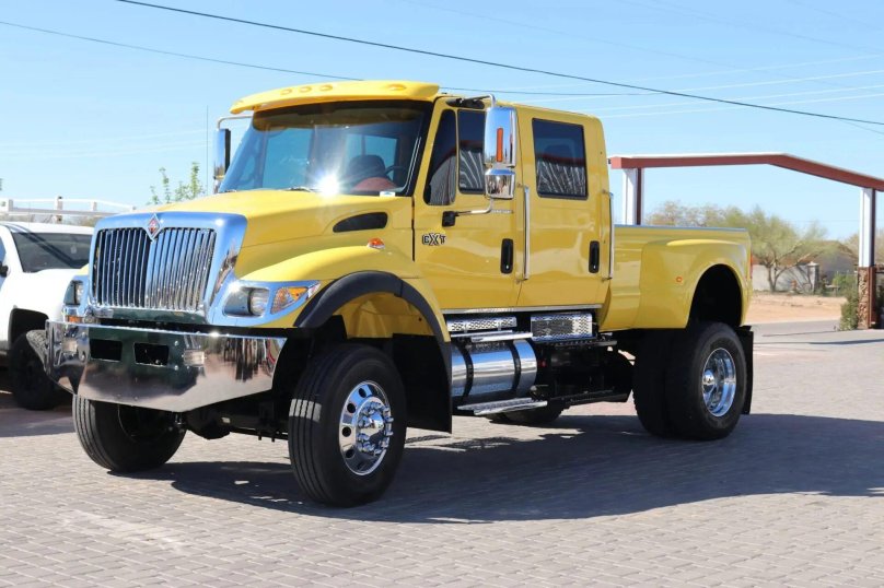 Интернационал CXT