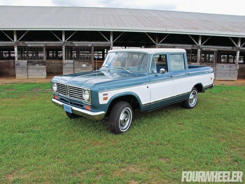 International Harvester Travelall