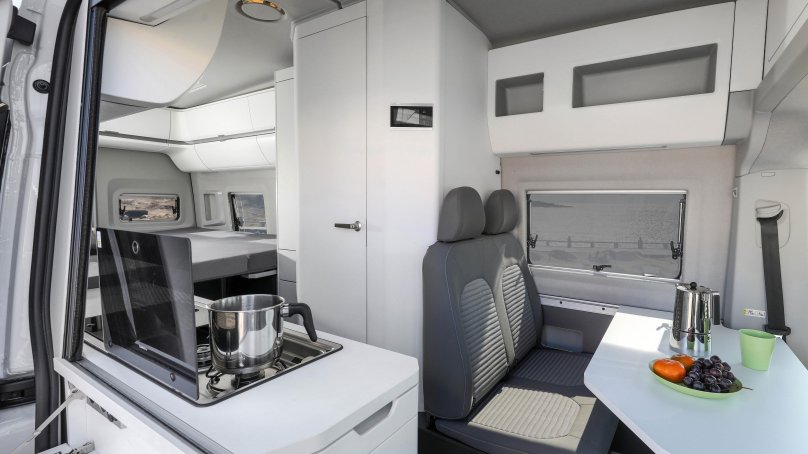 Volkswagen Grand California 680