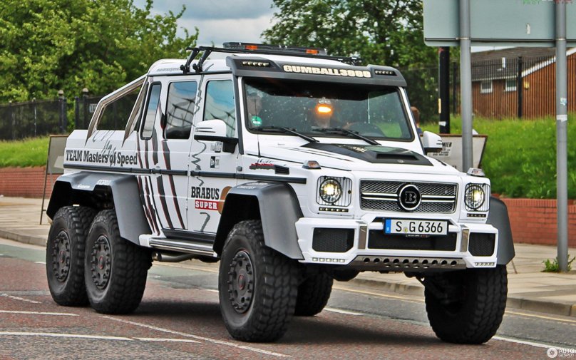 Mercedes-Benz Brabus b63s-700 6x6