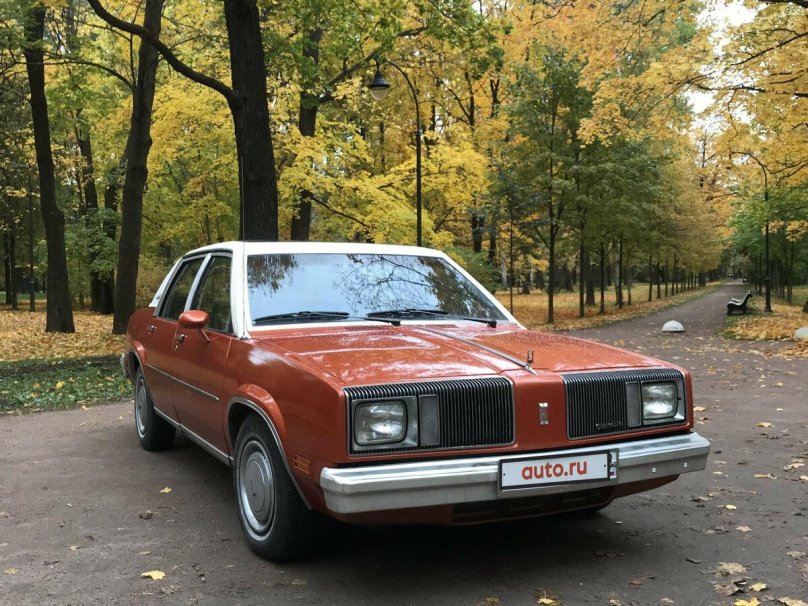 Олдсмобиль Омега 1981