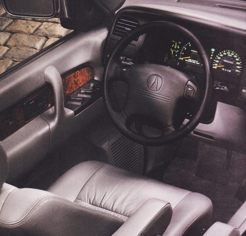 Acura SLX 2000 салон