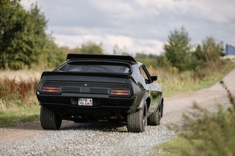 Ford Falcon XB Interceptor 1974