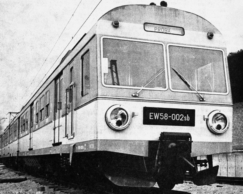 Luxtorpeda поезд