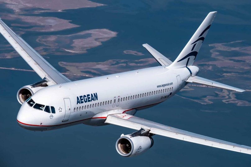 Авиакомпания Греции Aegean Airlines