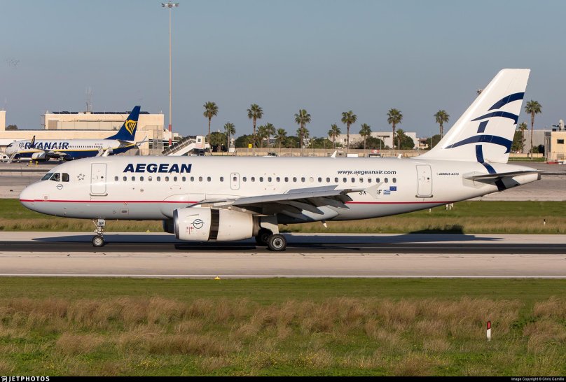 Азербайджанские авиалинии бизнес Airbus 319