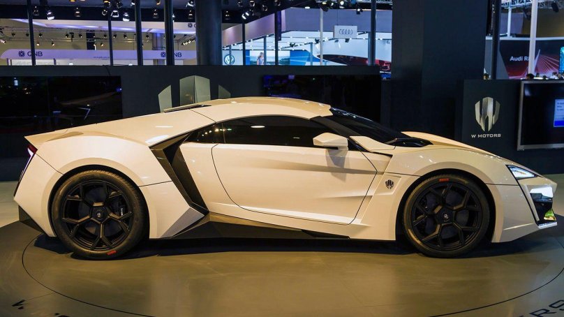 Lykan Hypersports 2013