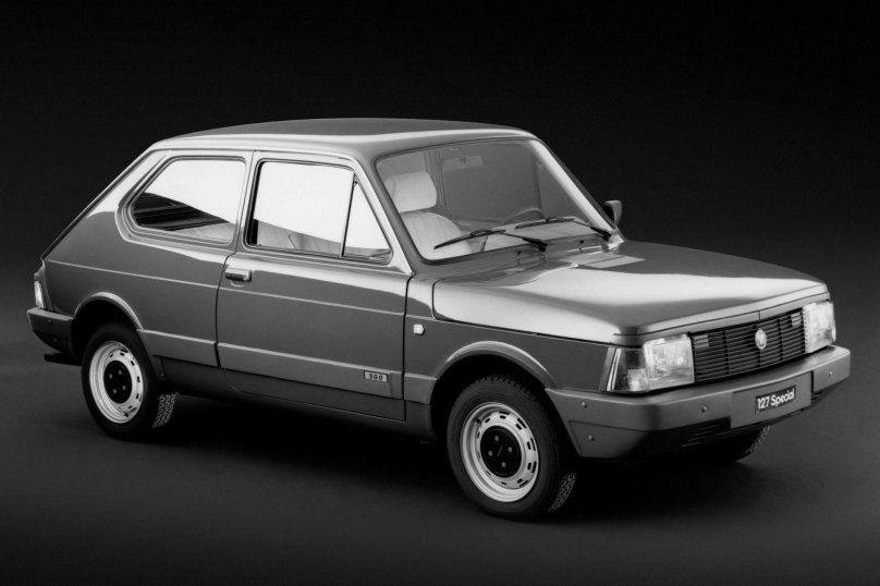 Автомобиль Фиат 127