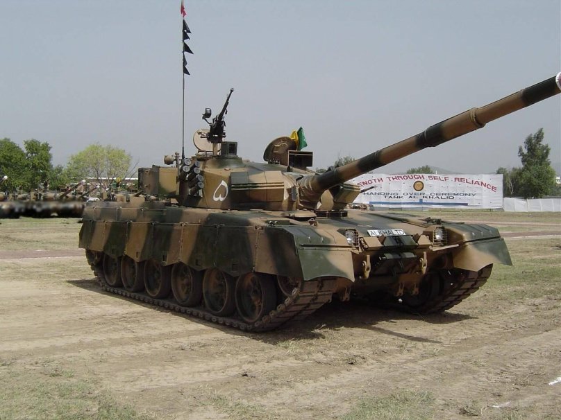Танки MBT 2000 (al-Khalid)