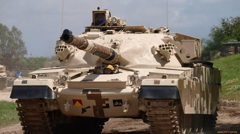 Танки MBT 2000 (al-Khalid)