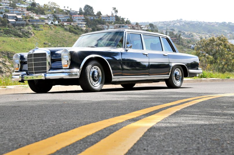 Mercedes Benz w100 s600