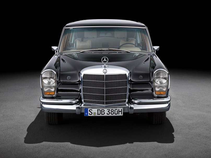 Mercedes Benz w100 s600 Pullman