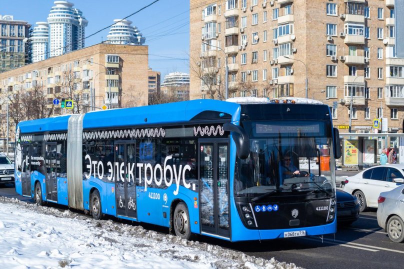 Сочлененный электробус КАМАЗ-6292