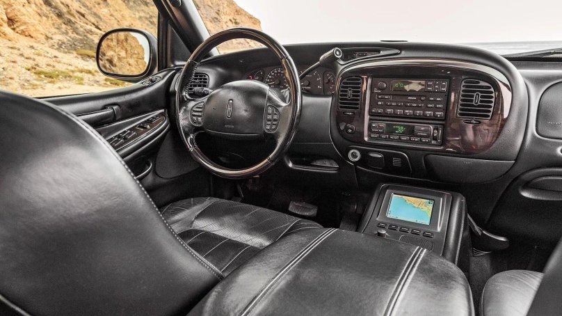 Линкольн Блэквуд салон