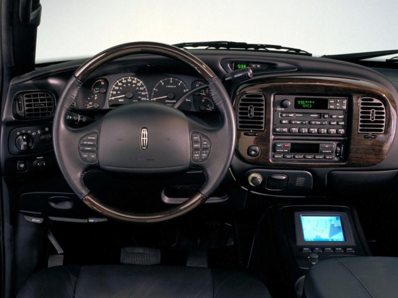 Lincoln Navigator 2002 салон