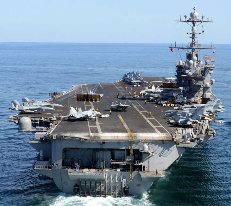 Авианосец CVN 75