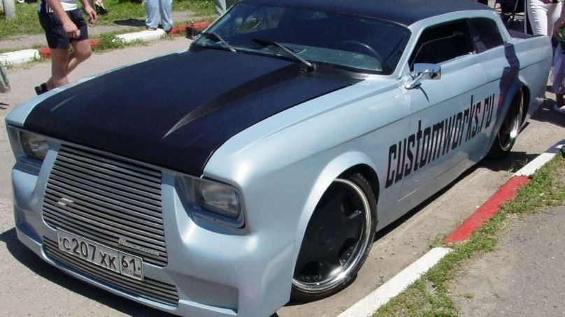 Тюнингованный Москвич 412