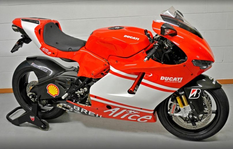 Мотоцикл Ducati Desmosedici RR