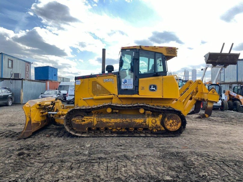 Бульдозер Джон Дир 750