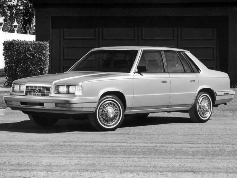 Plymouth Caravelle 1987