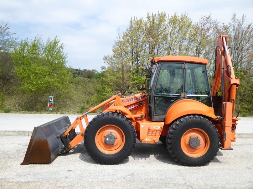 Fiat Hitachi погрузчик