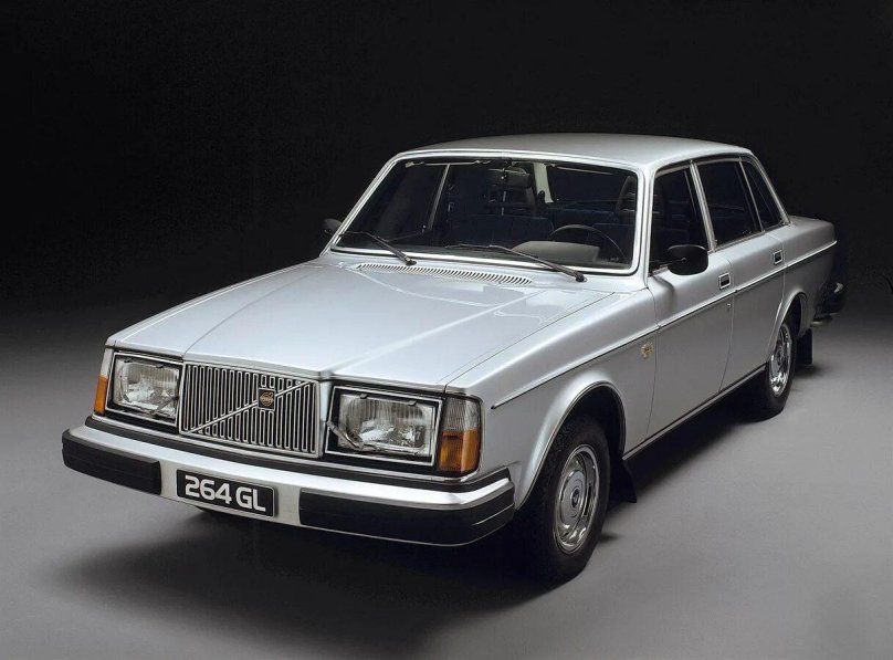 1975 Volvo 260